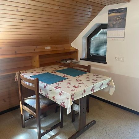 Apartment Cvetek Janez Бохин Екстериор снимка