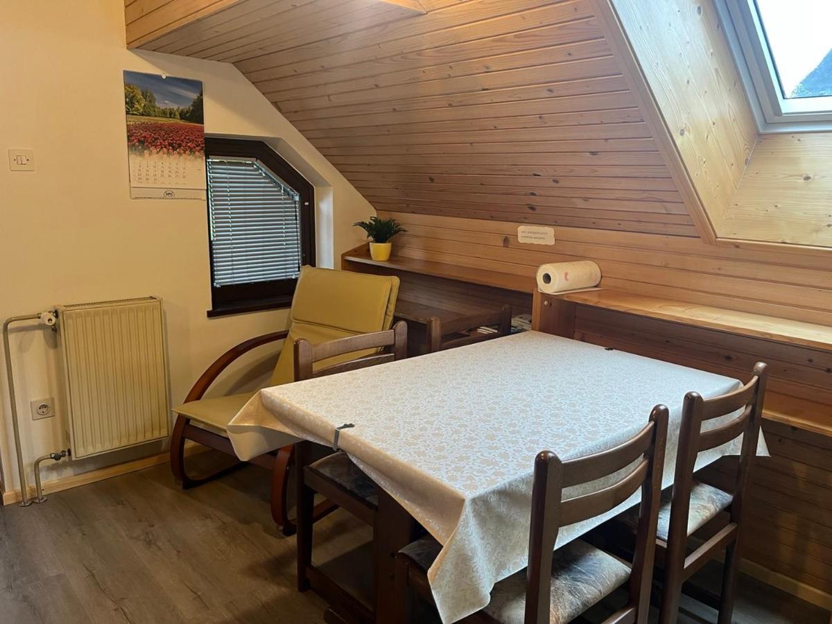 Apartment Cvetek Janez Бохин Екстериор снимка